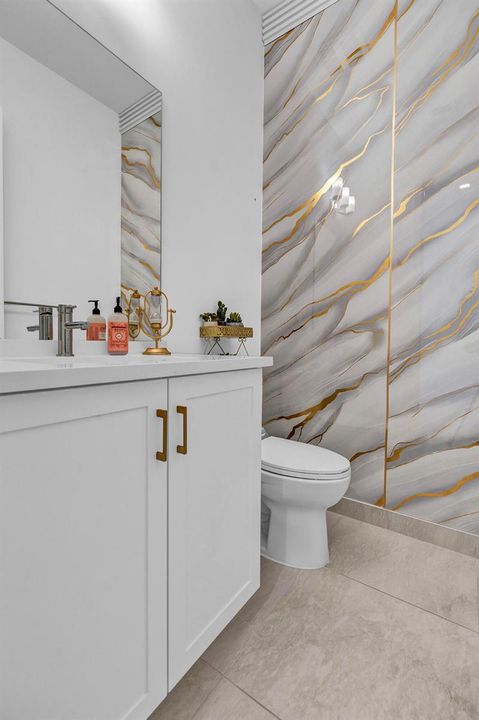 Bathroom2