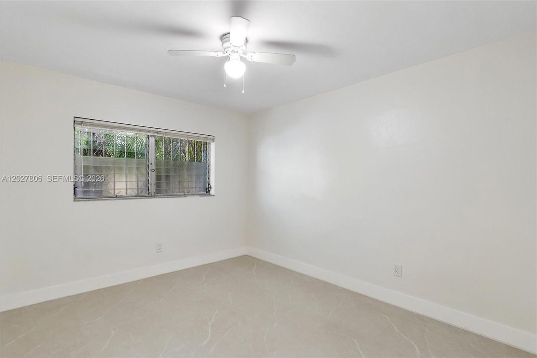 For Rent: $3,999 (3 beds, 2 baths, 2245 Square Feet)