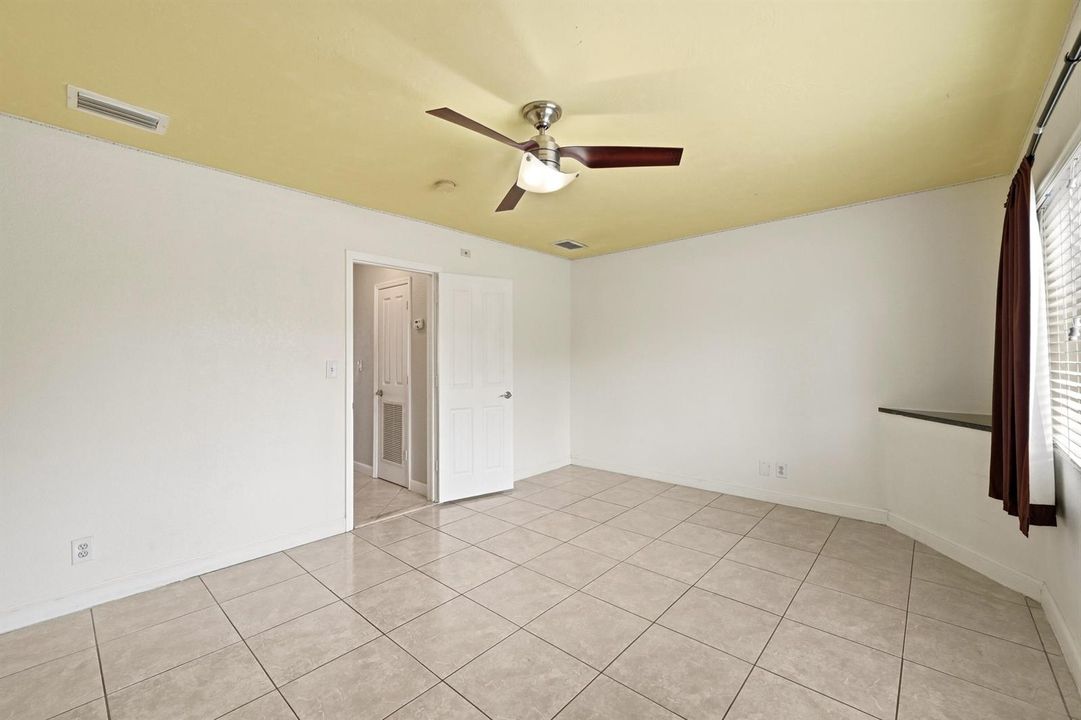 17_stl_7464