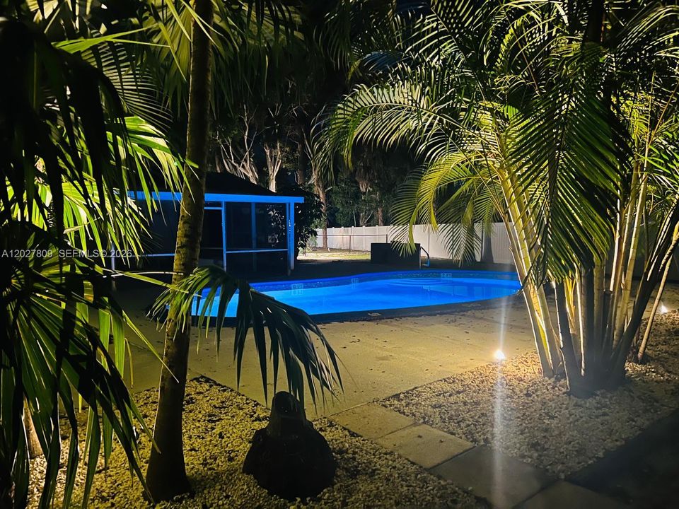 En Venta: $749,000 (3 camas, 2 baños, 1790 Pies cuadrados)