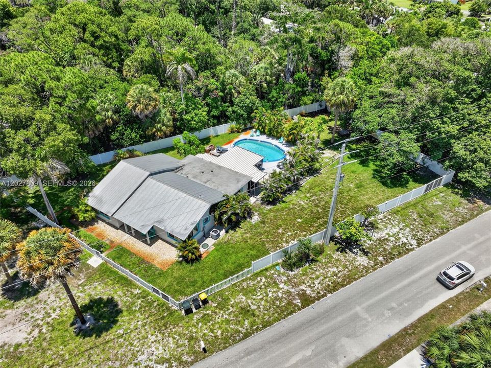 En Venta: $749,000 (3 camas, 2 baños, 1790 Pies cuadrados)