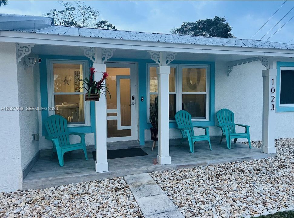 En Venta: $749,000 (3 camas, 2 baños, 1790 Pies cuadrados)