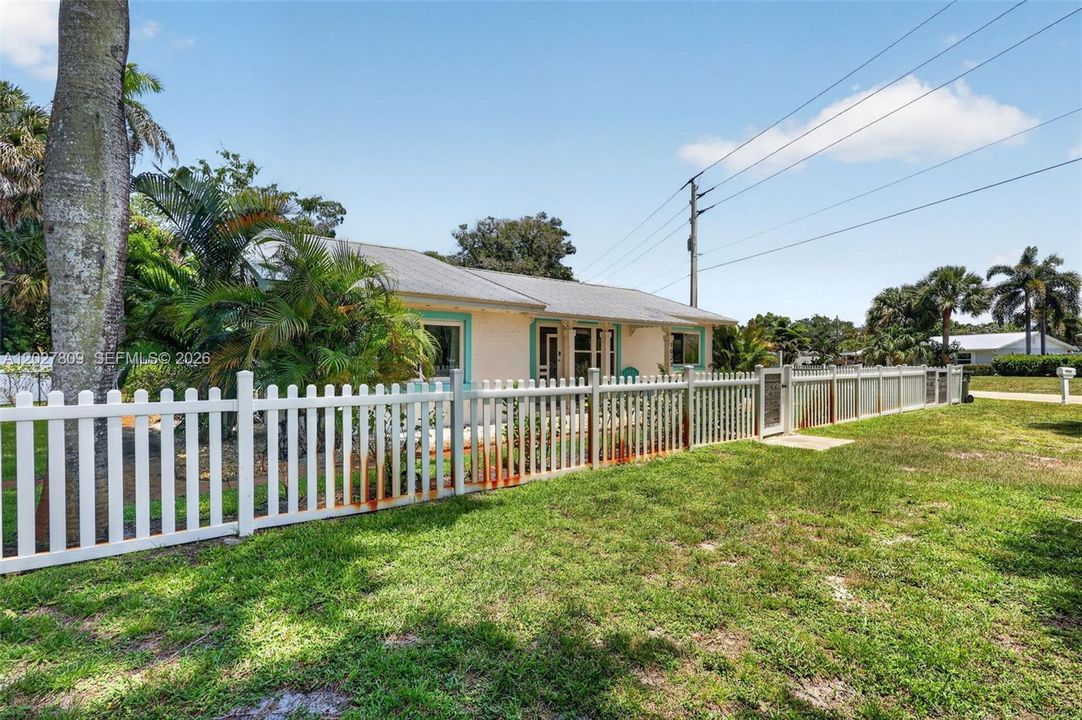 En Venta: $749,000 (3 camas, 2 baños, 1790 Pies cuadrados)