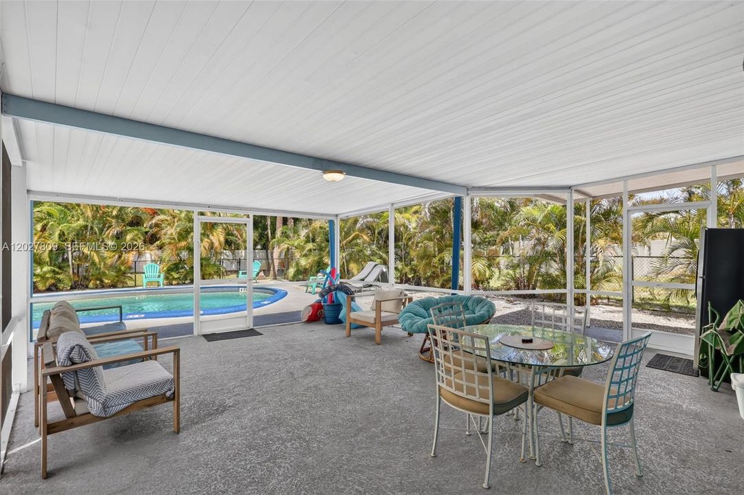 En Venta: $749,000 (3 camas, 2 baños, 1790 Pies cuadrados)