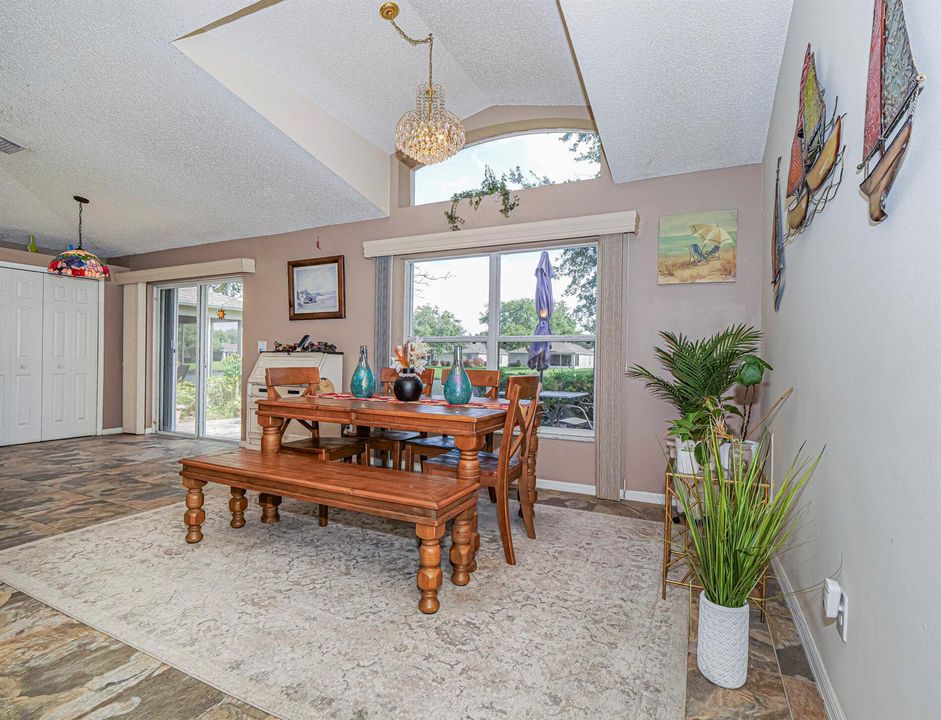 17 Waterford Lakes