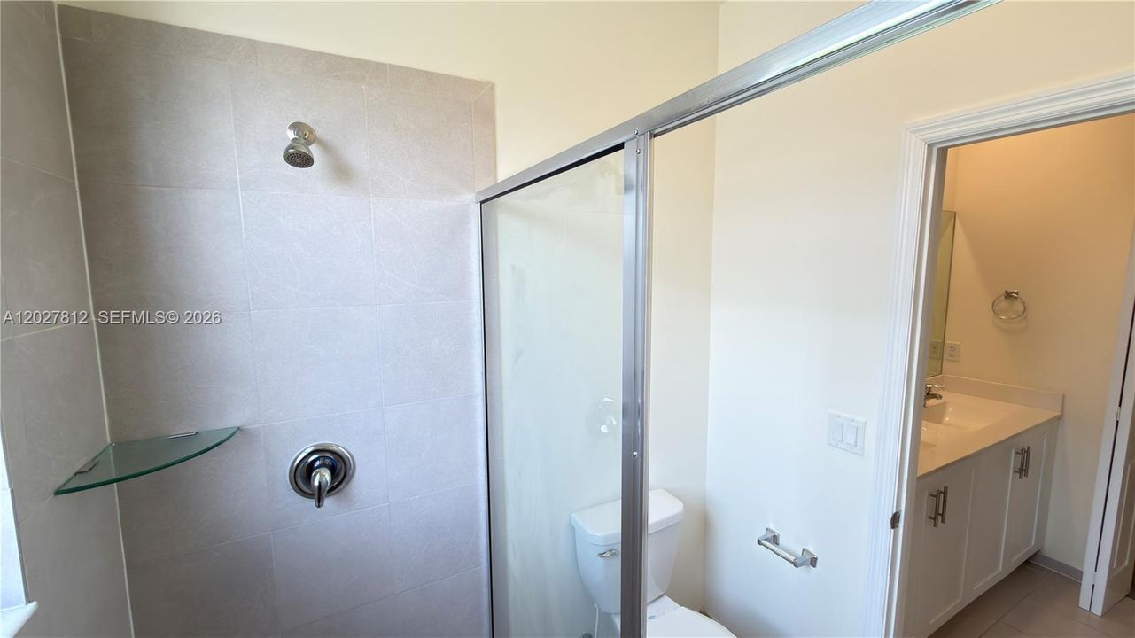 For Sale: $535,000 (3 beds, 2 baths, 1708 Square Feet)