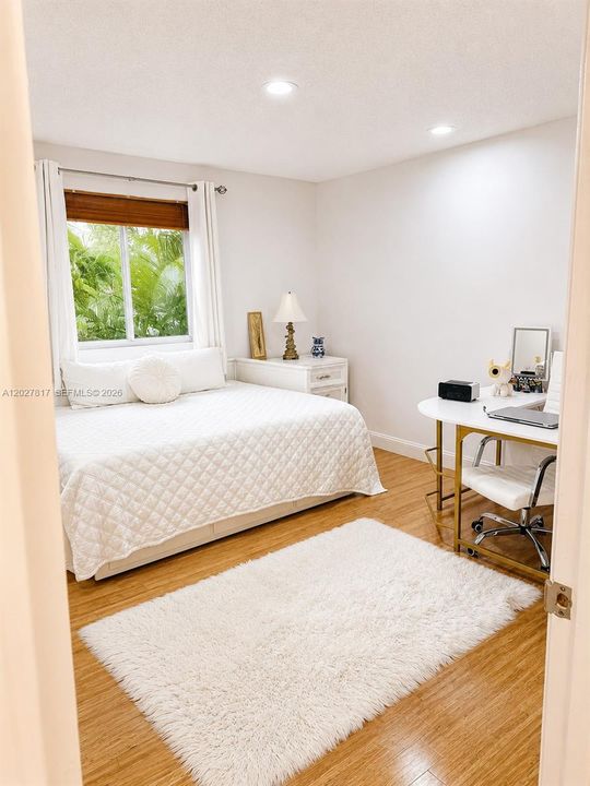 En Venta: $679,999 (4 camas, 2 baños, 2232 Pies cuadrados)