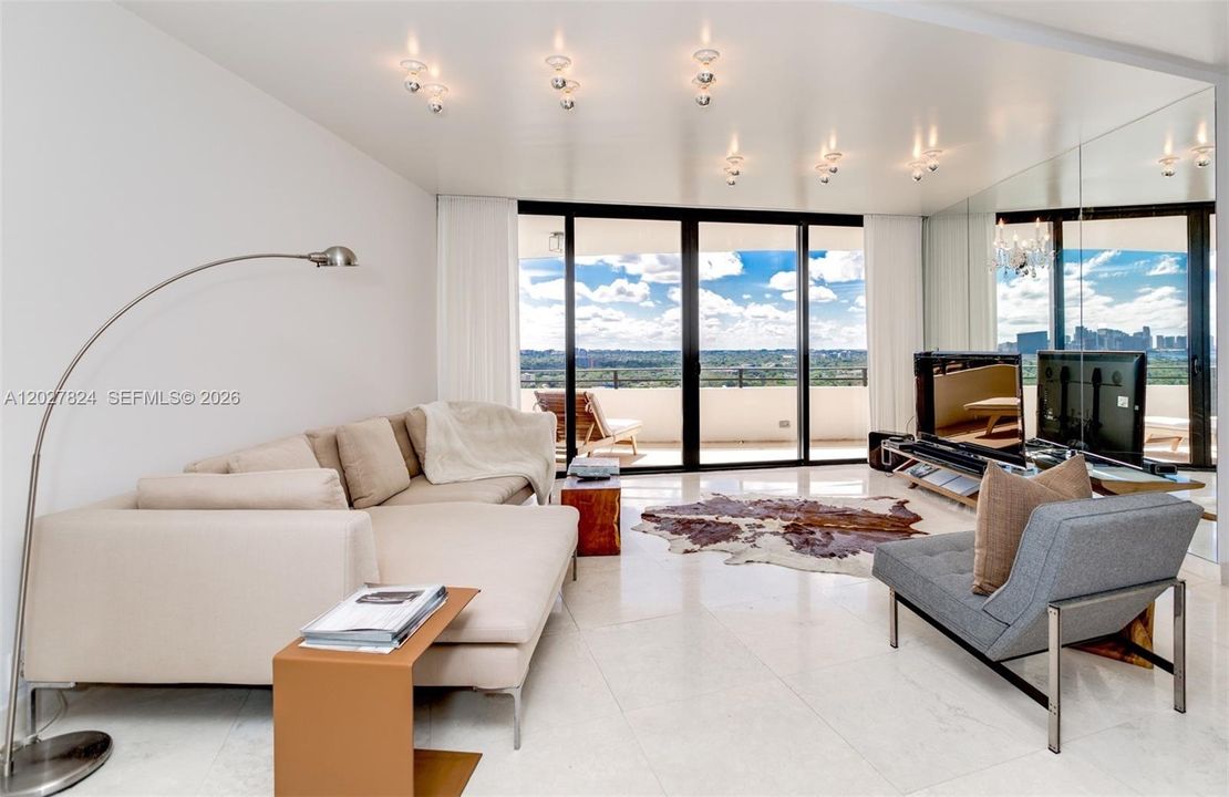 For Rent: $15,000 (3 beds, 3 baths, 2957 Square Feet)