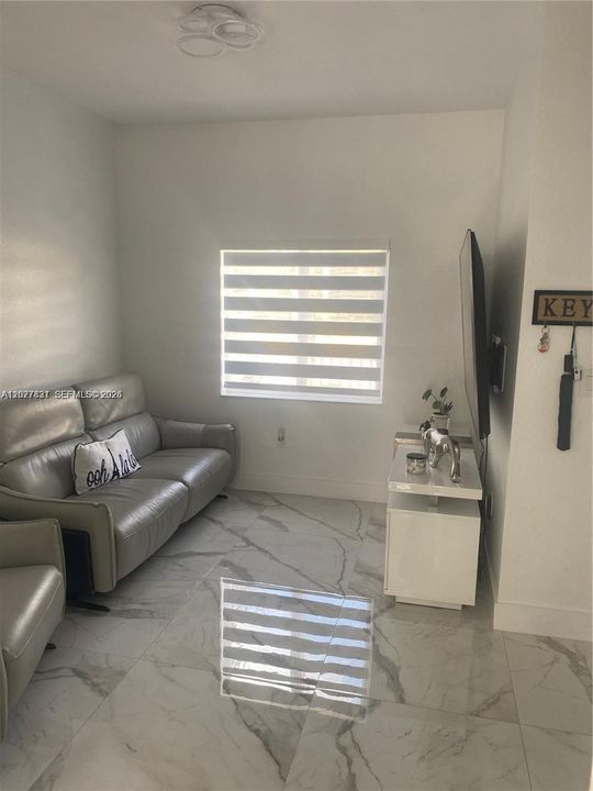 В аренду: $2,650 (2 спален, 2 ванн, 1150 Квадратных фут)