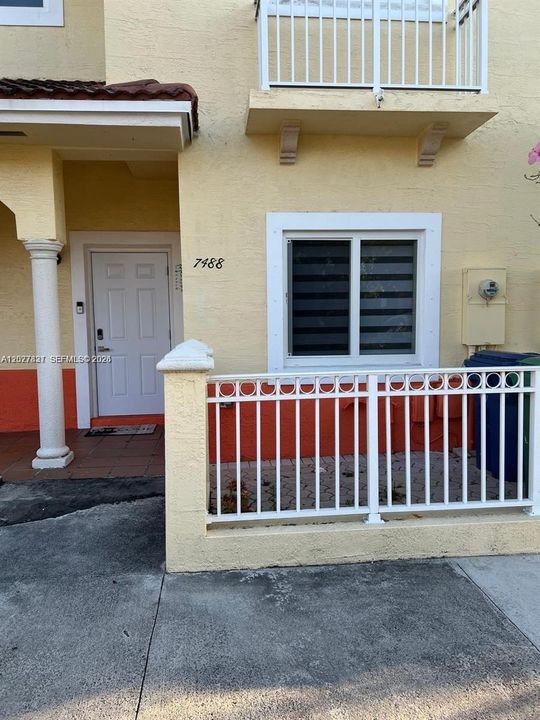 В аренду: $2,650 (2 спален, 2 ванн, 1150 Квадратных фут)