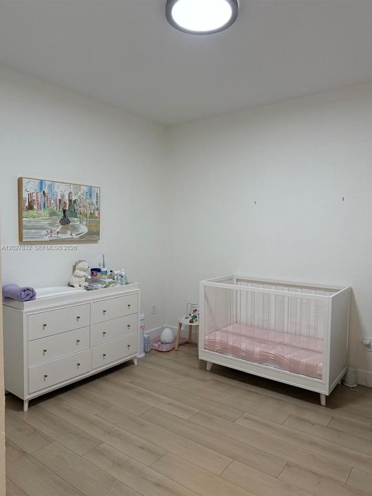 На продажу: $649,999 (4 спален, 2 ванн, 2449 Квадратных фут)