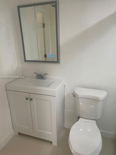 For Sale: $159,900 (1 beds, 1 baths, 658 Square Feet)