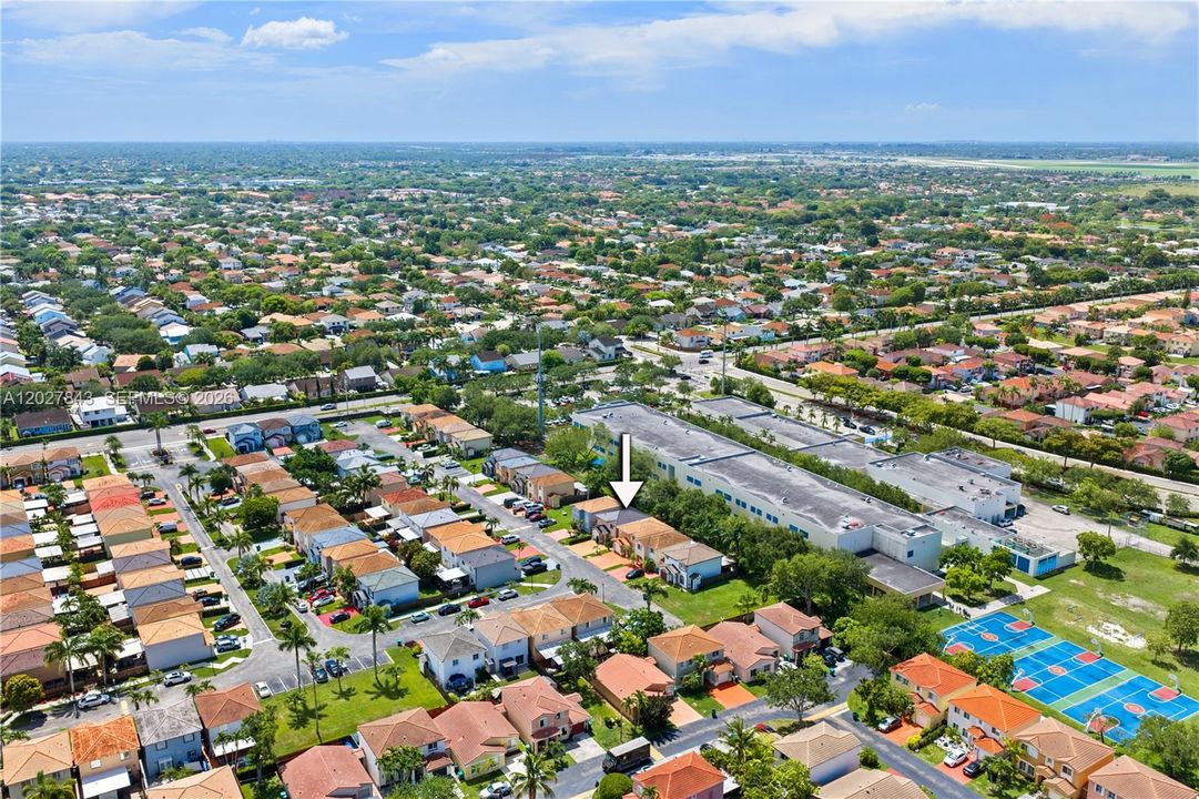 En Venta: $585,000 (3 camas, 2 baños, 1499 Pies cuadrados)