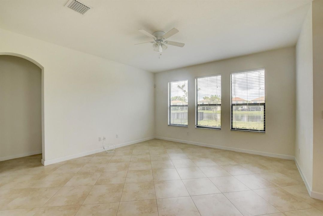 Dining/Family Room