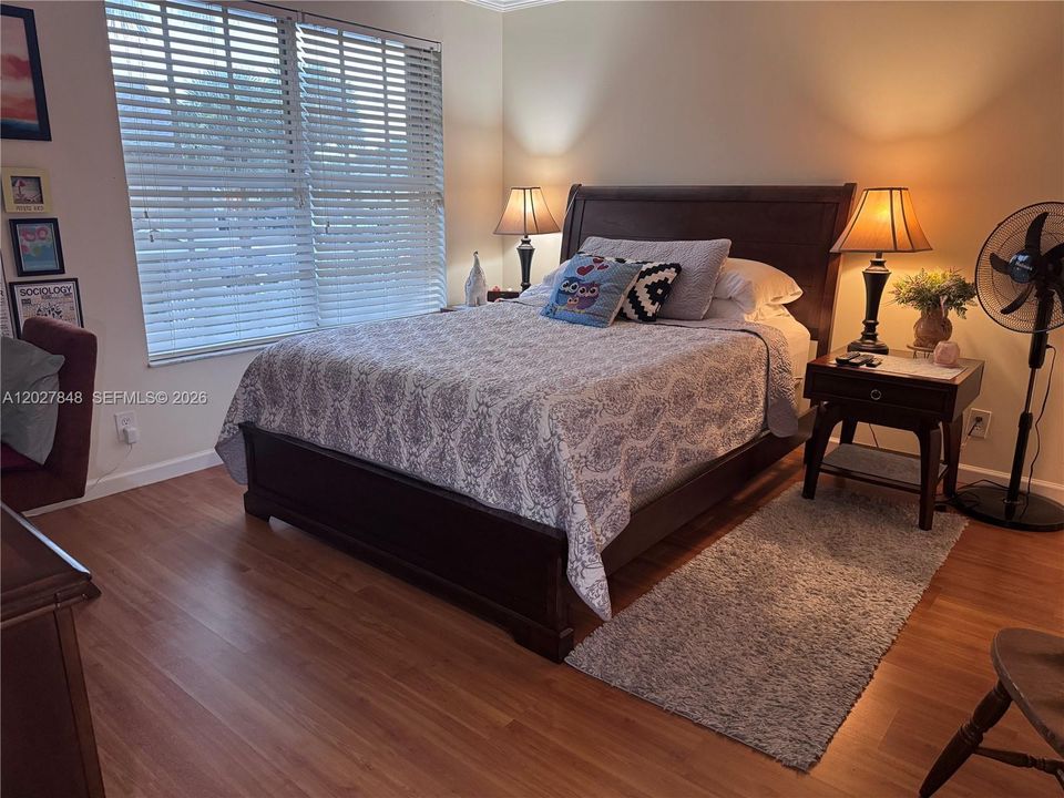 For Sale: $415,000 (3 beds, 2 baths, 1444 Square Feet)