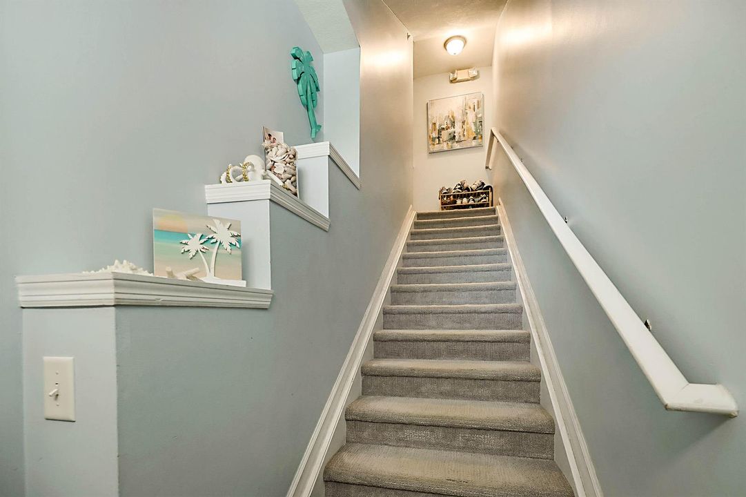 Entry hall to unit