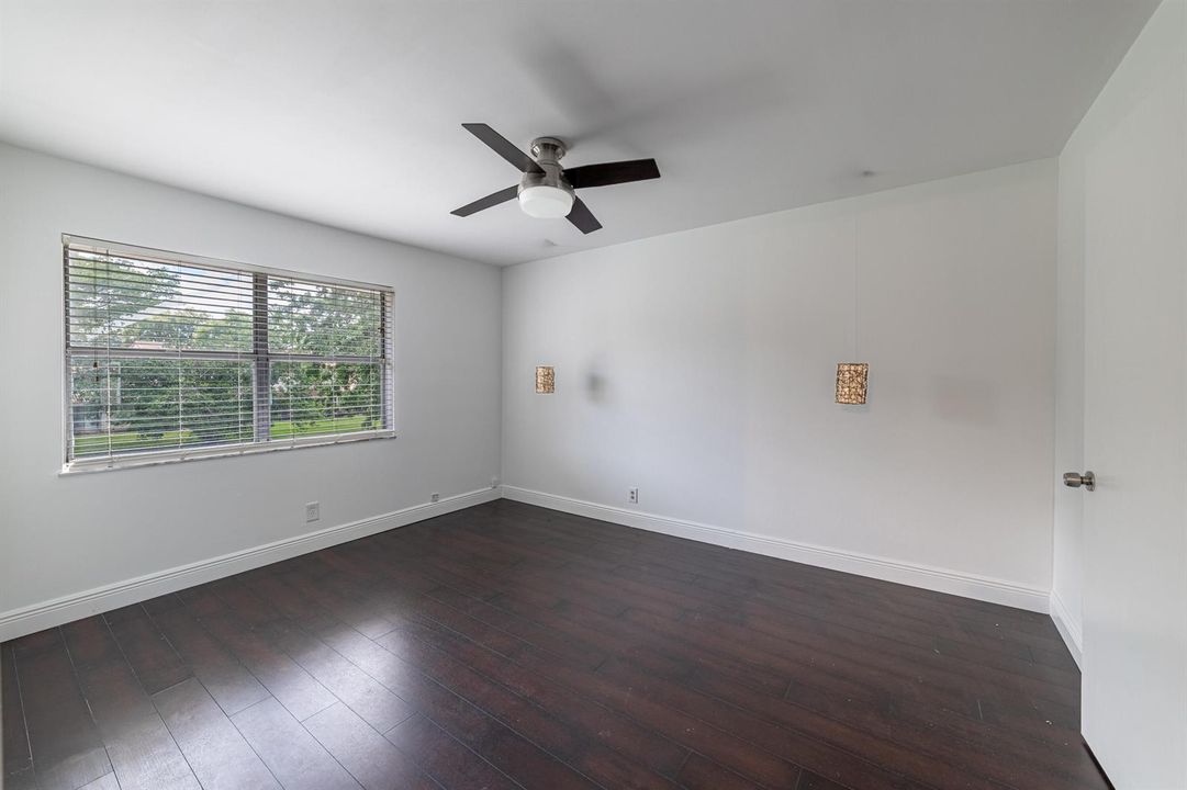 Master Bedroom-C