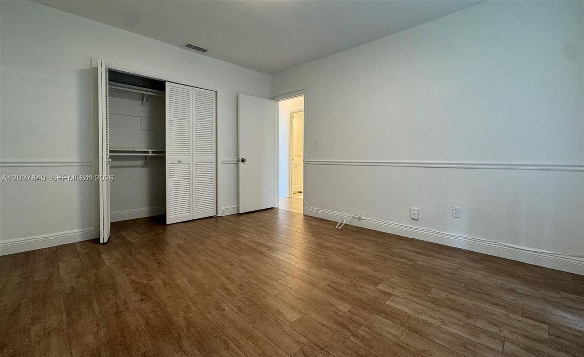 For Rent: $3,475 (3 beds, 2 baths, 1333 Square Feet)