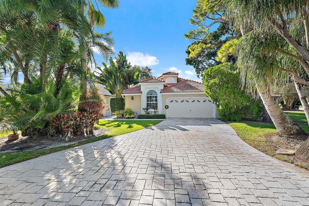12960 OAK KNOLL DR