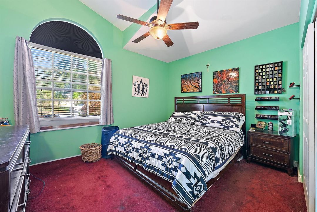 2nd Bedroom