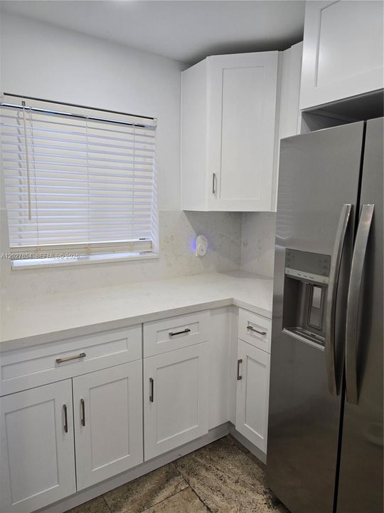 For Rent: $2,400 (2 beds, 2 baths, 1000 Square Feet)