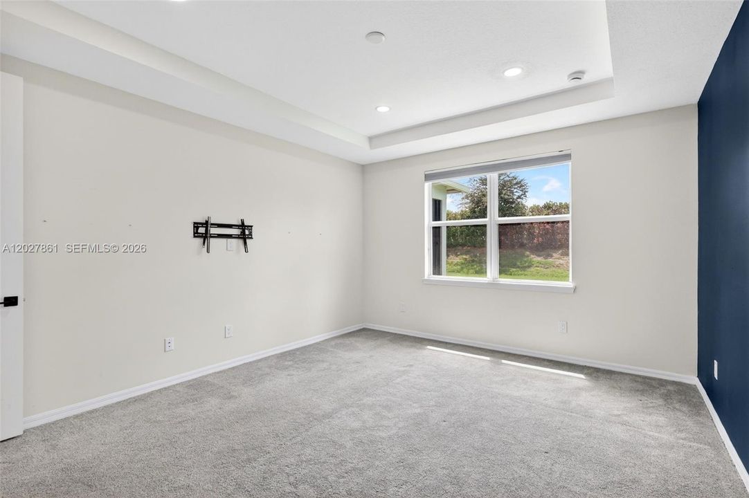 For Sale: $564,900 (5 beds, 4 baths, 2896 Square Feet)