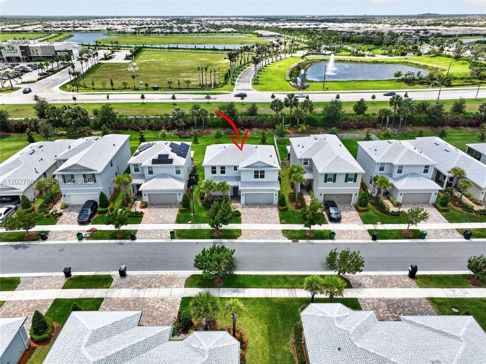 For Sale: $564,900 (5 beds, 4 baths, 2896 Square Feet)