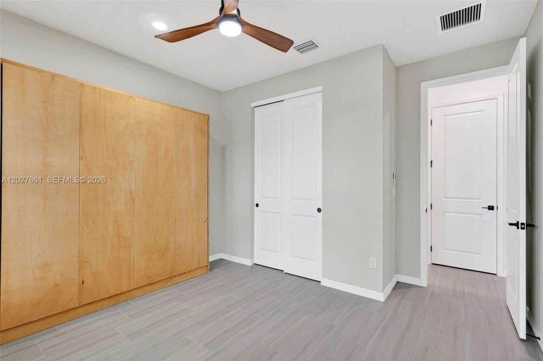For Sale: $564,900 (5 beds, 4 baths, 2896 Square Feet)