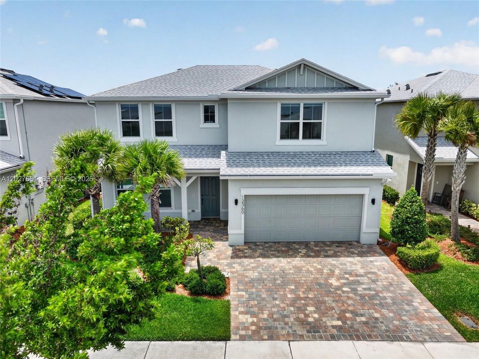 For Sale: $564,900 (5 beds, 4 baths, 2896 Square Feet)