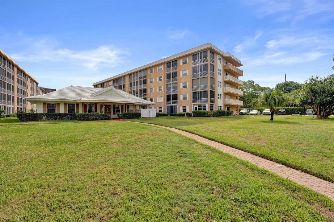 Waterway East-Clubhouse 2