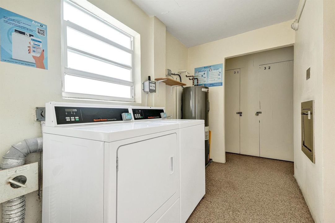 304Golfview304-Laundry