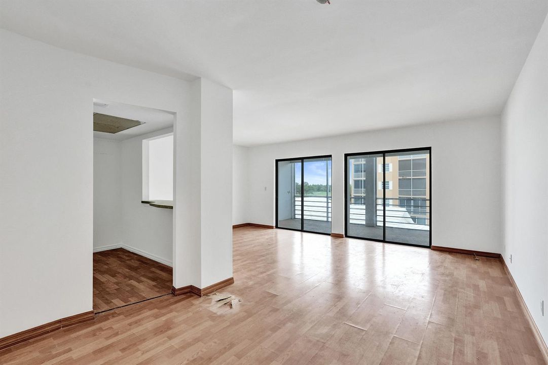 304Golfview304-Dining