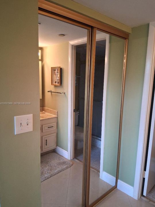 Walkin Closet