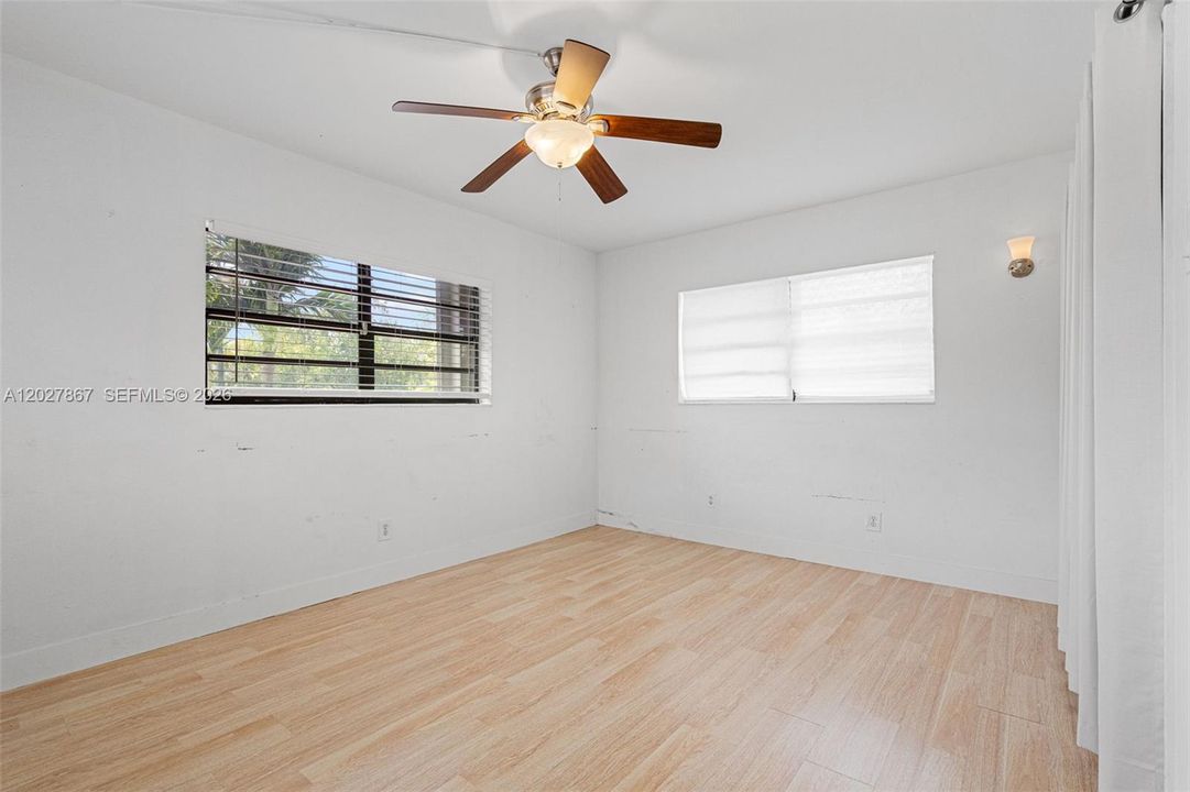 For Sale: $699,900 (4 beds, 3 baths, 2133 Square Feet)