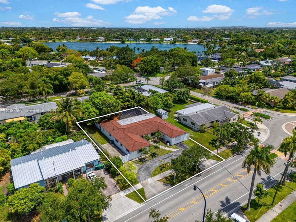 For Sale: $699,900 (4 beds, 3 baths, 2133 Square Feet)