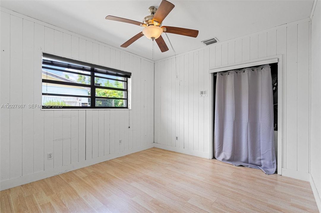 For Sale: $699,900 (4 beds, 3 baths, 2133 Square Feet)