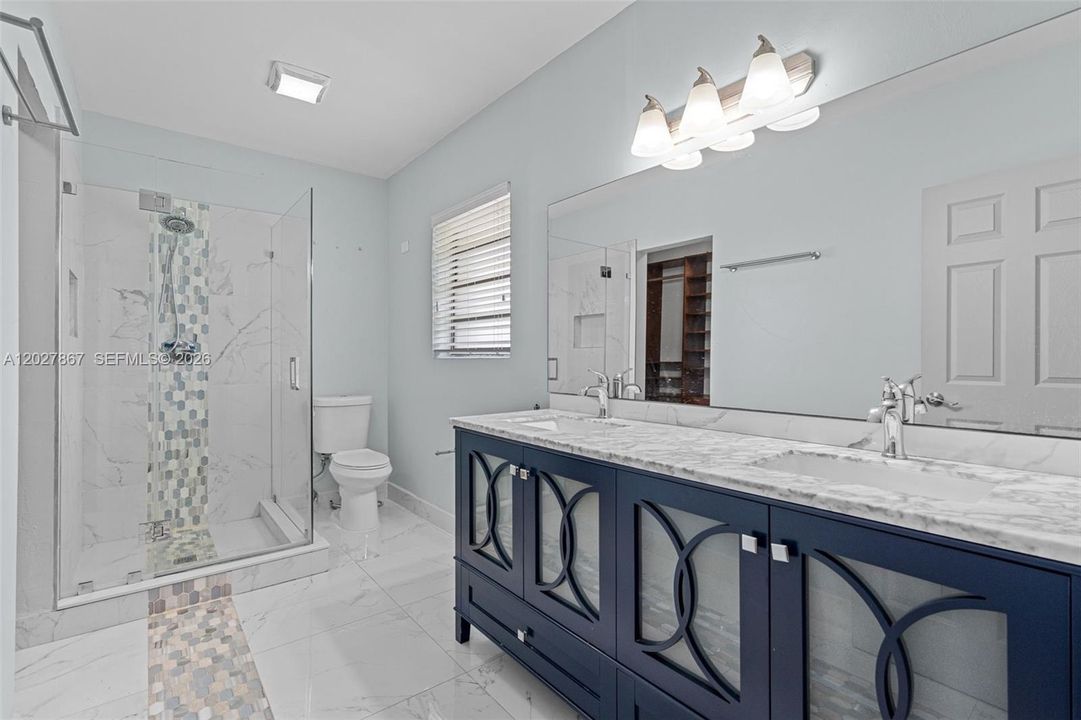 For Sale: $699,900 (4 beds, 3 baths, 2133 Square Feet)