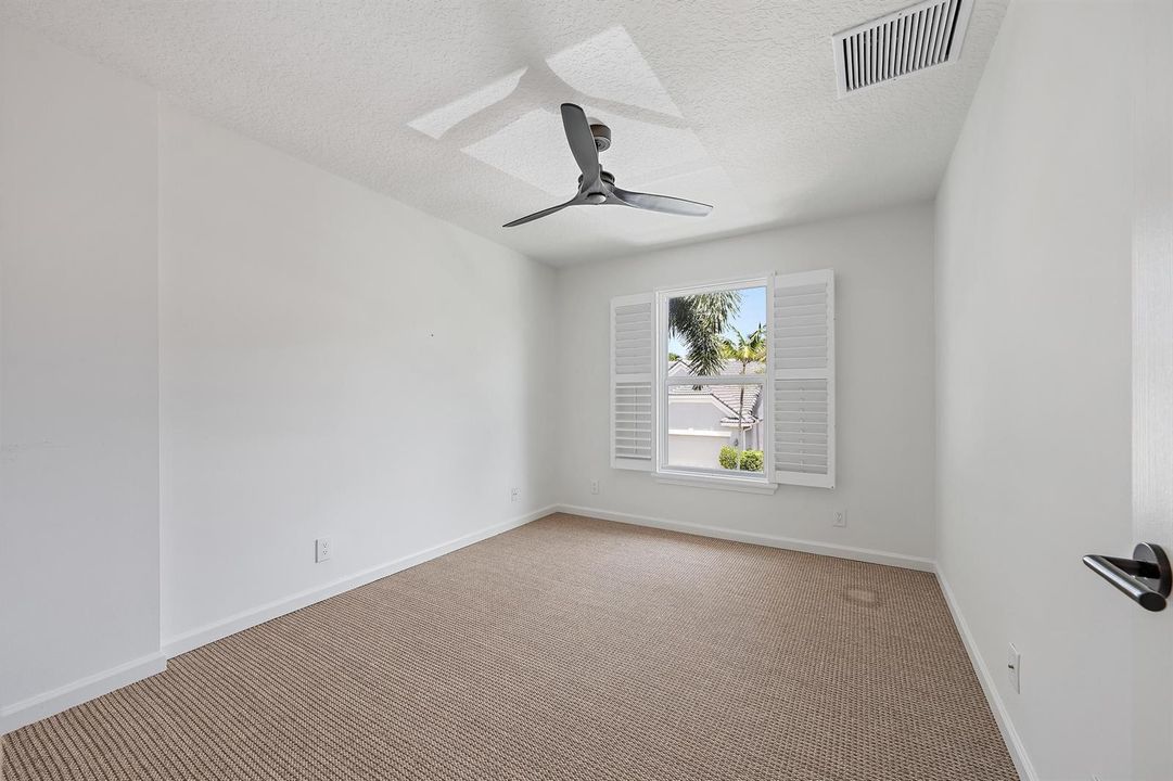 76 Princewood Lane-11