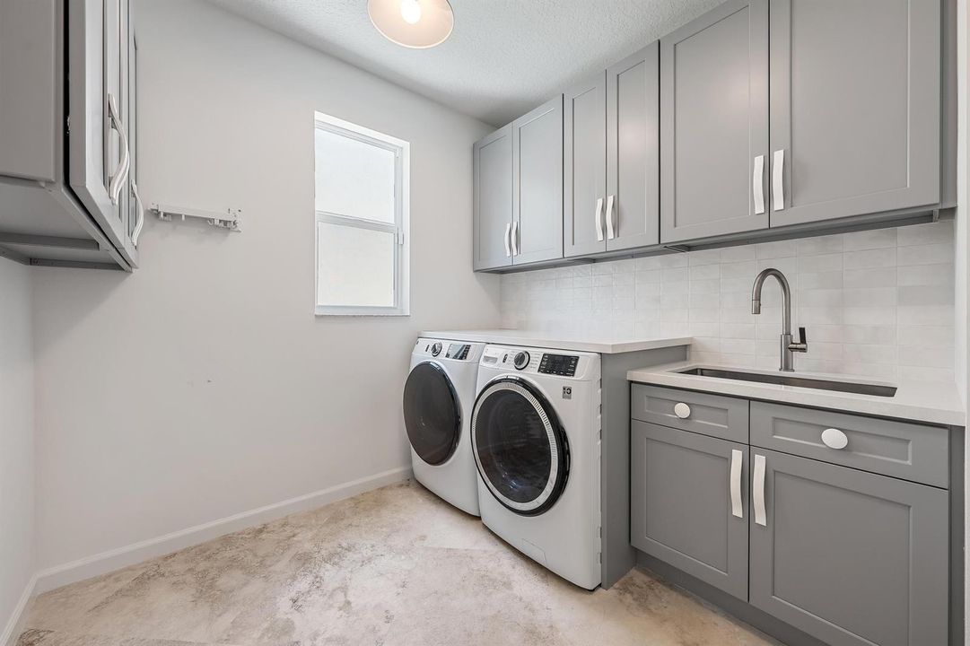 76 Princewood Lane-10