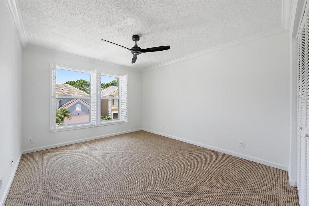 76 Princewood Lane-12