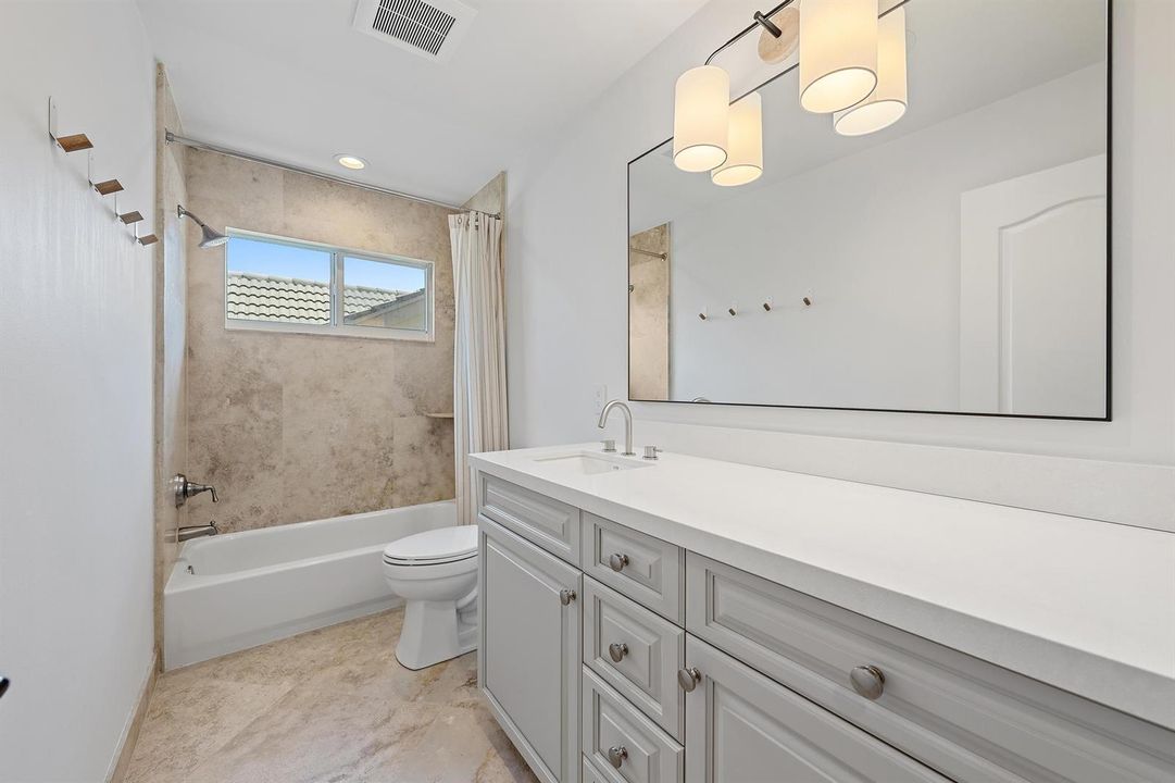 76 Princewood Lane-13
