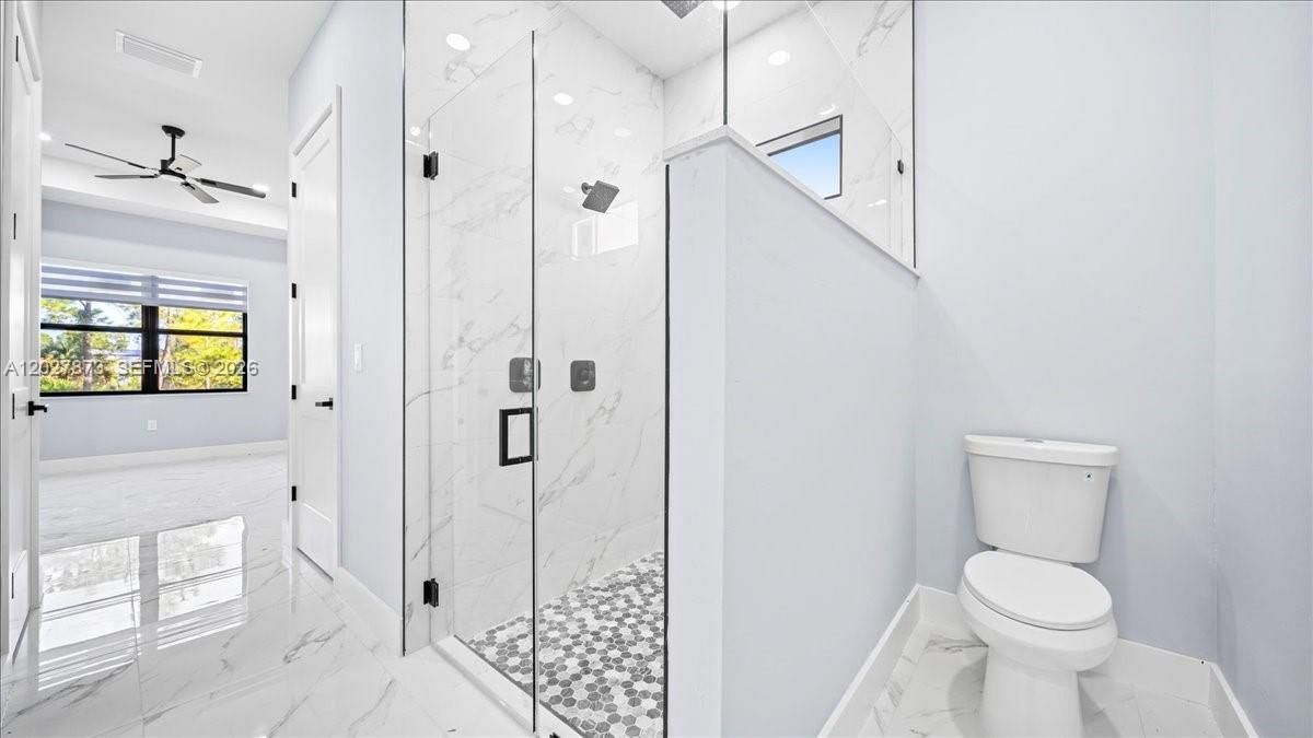 For Sale: $364,900 (4 beds, 2 baths, 1842 Square Feet)