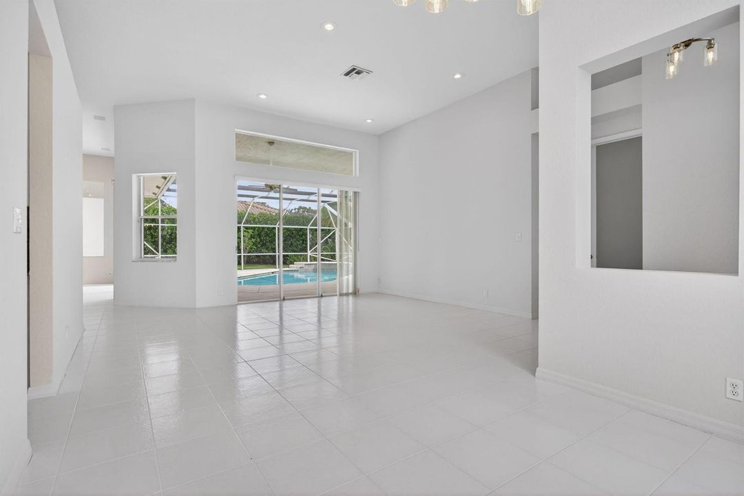 12-web-or-mls-10251-7676