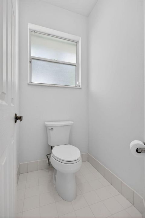 51-web-or-mls-001L8379