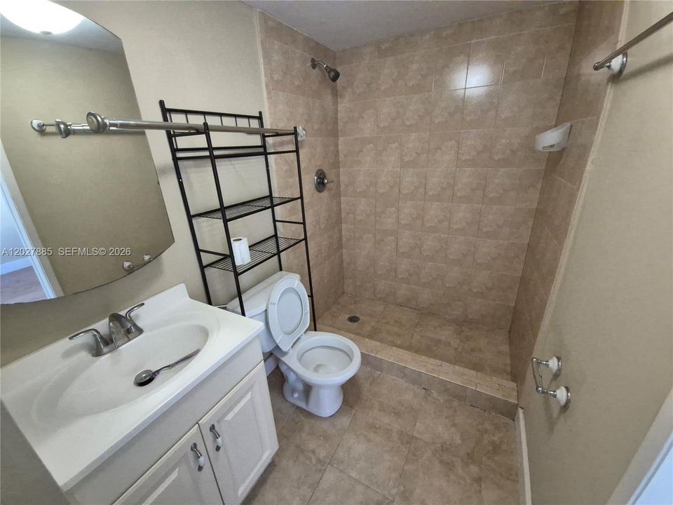 En Renta: $2,200 (2 camas, 2 baños, 1095 Pies cuadrados)