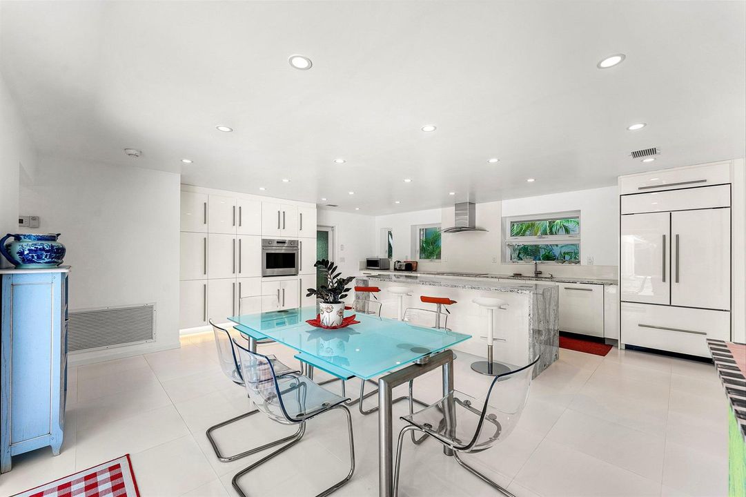 007-1350SpanishRiverRoad-BocaRaton-FL-33