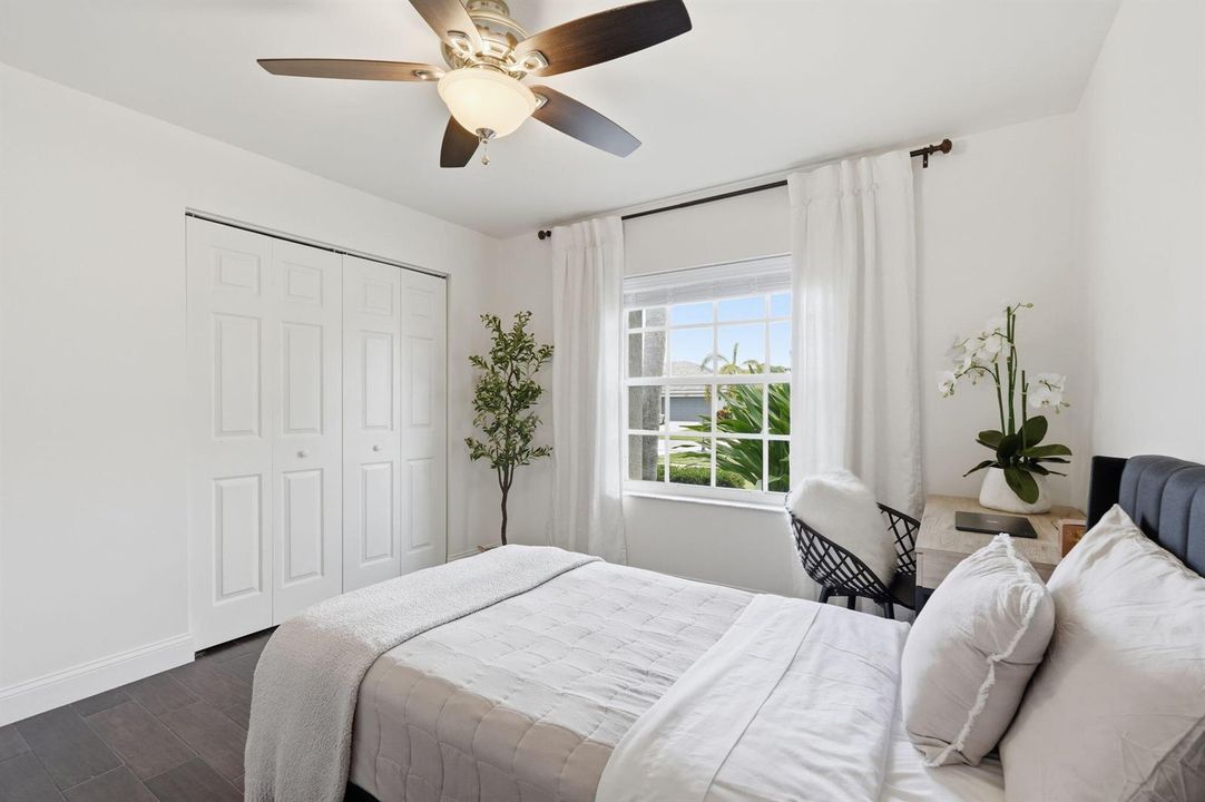 6-web-or-mls-3916_Cypress_Lake_Drive_006
