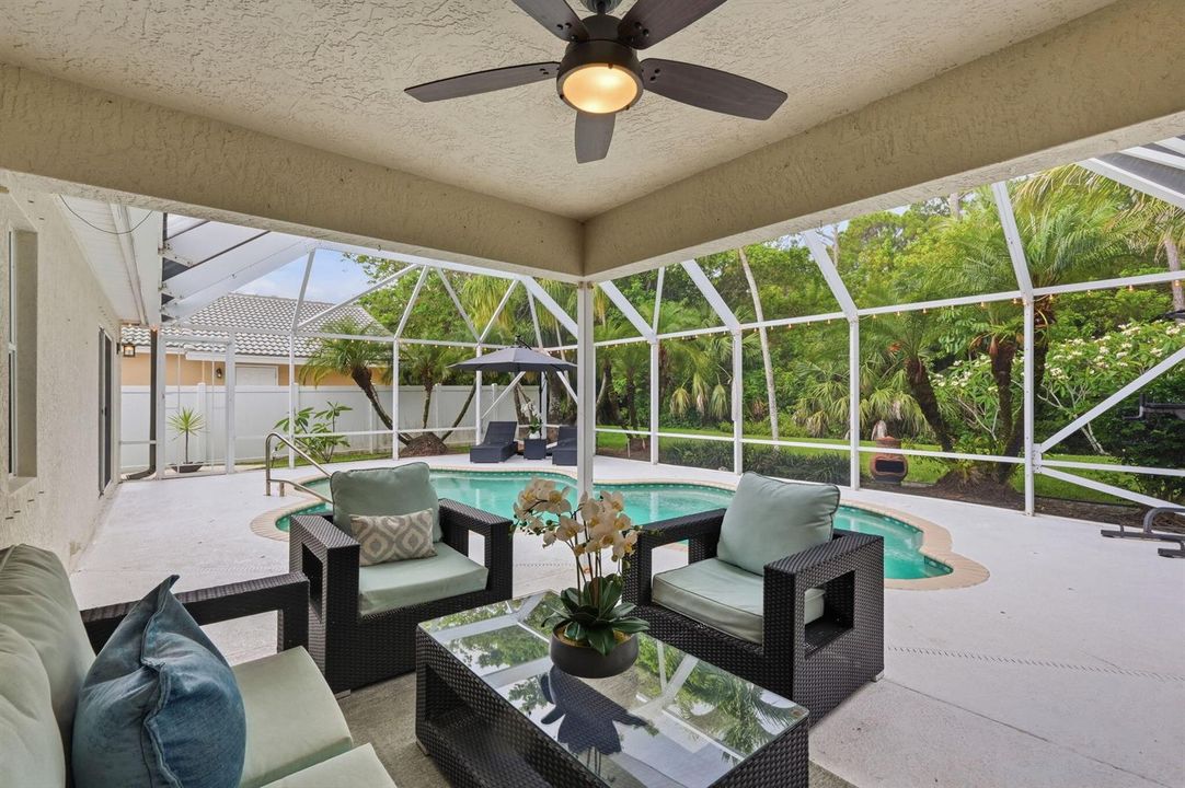 30-web-or-mls-3916_Cypress_Lake_Drive_02