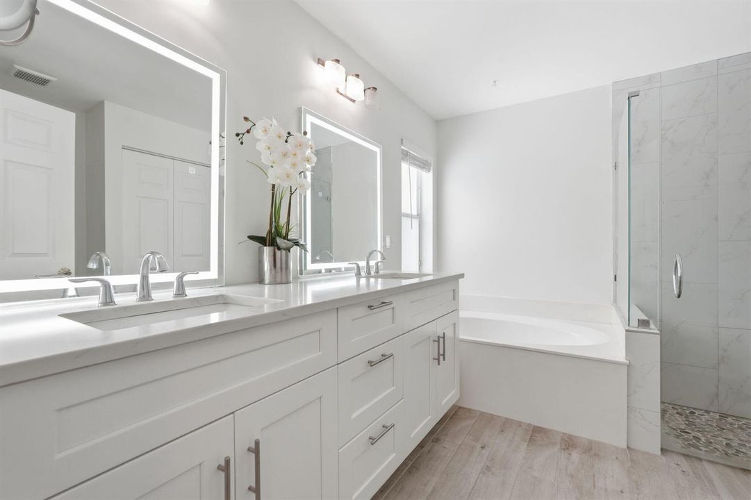 4-web-or-mls-3916_Cypress_Lake_Drive_004