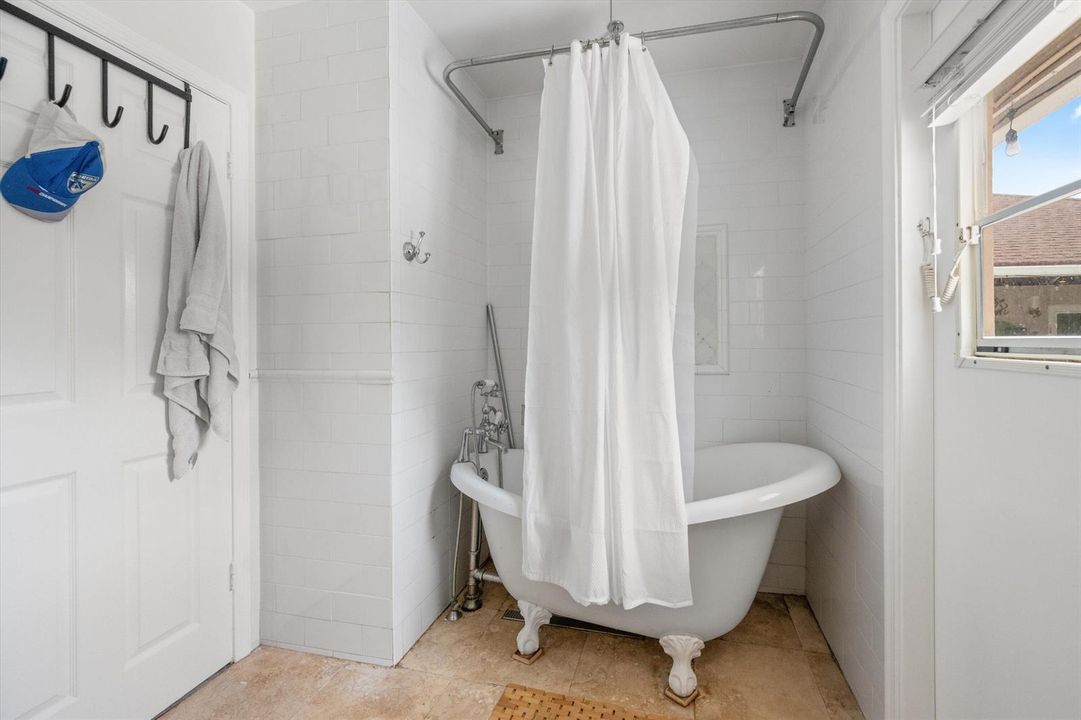 Ensuite Bathroom